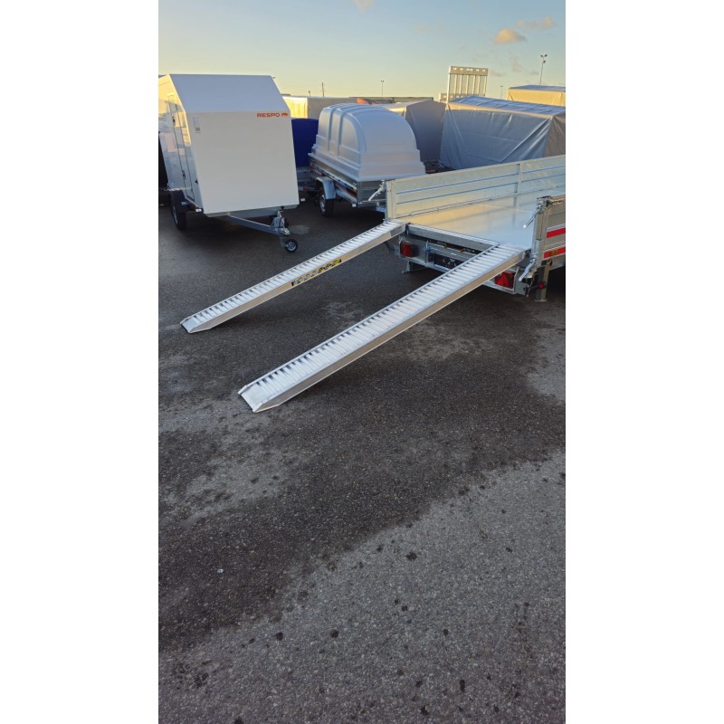 Aliuminės rampos 65x25NB 2050 - 2600kg G užkabinimas
