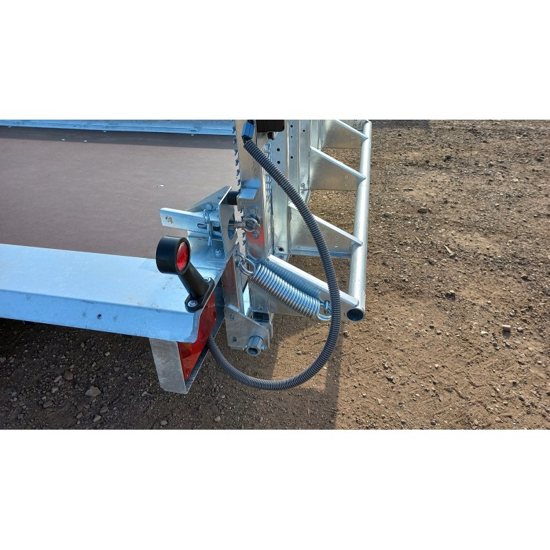 Priekaba TEMA Builder 3 3015 300x150cm