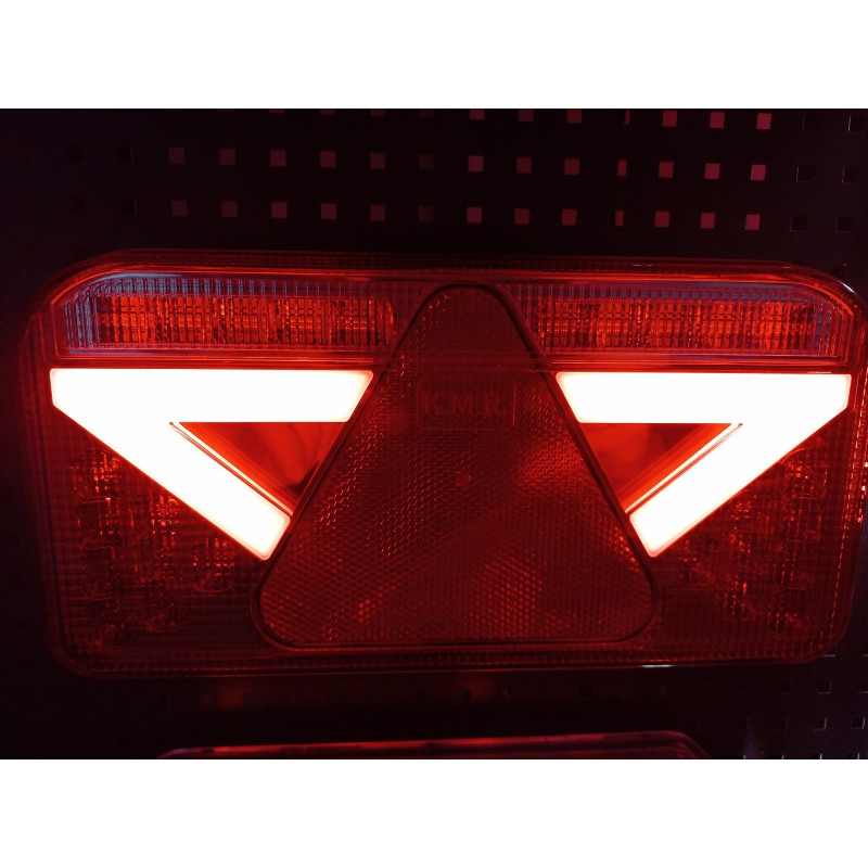 Žibintas LED L1911 su trikampiu kairė