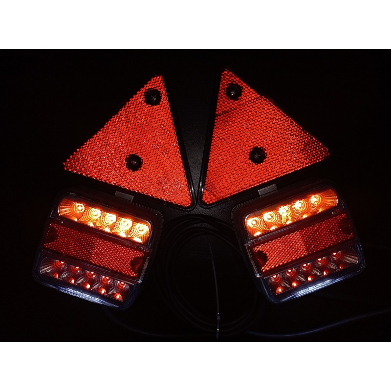 LED priekabos žibintai tvirtinami magnetu (su trikampiu) ,su laidu 7.5m+2.5m ir 7PIN kištuku (L1856)