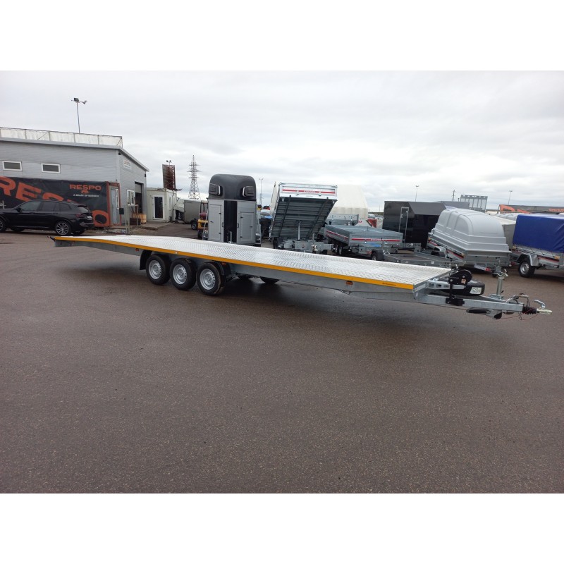 Priekaba Besttrailers INDIANA 8,5x2,1m 3500kg R14C. Dengtas