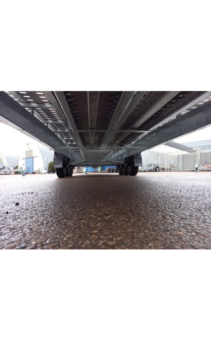 Priekaba Besttrailers INDIANA 8,5x2,1m 3500kg R13C. Dengtas