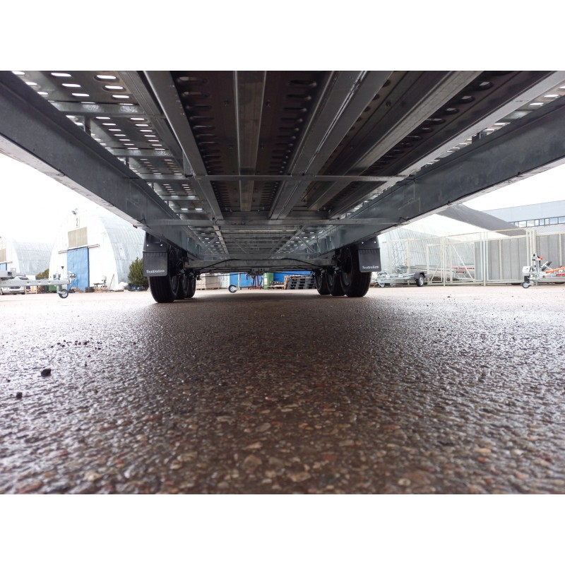Priekaba Besttrailers INDIANA 8,5x2,1m 3500kg R13C. Dengtas