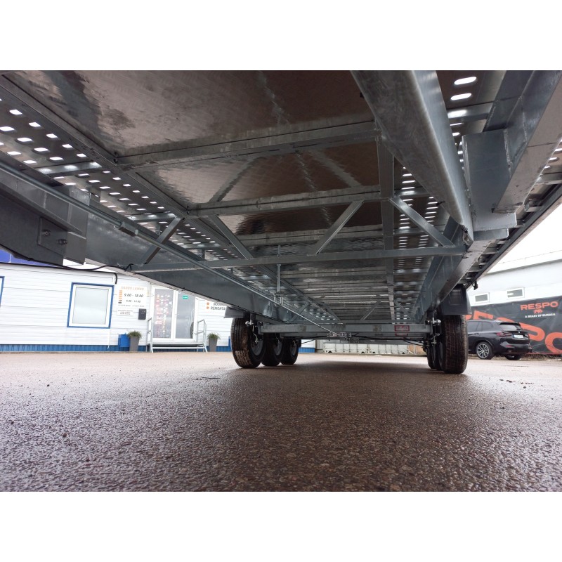 Priekaba Besttrailers INDIANA 8,5x2,1m 3500kg R13C. Dengtas
