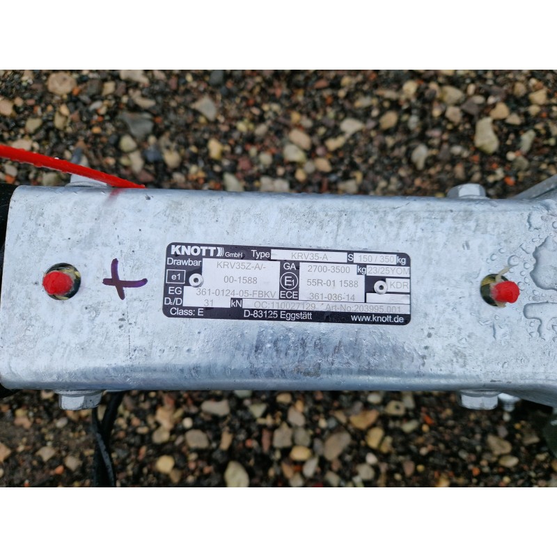 Inercinio sukabinimo Knott 3500kg metalinė įvorė